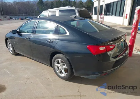 2017 Chevrolet Malibu Ls z USA, uszkodzony, nr VIN 1G1ZB5ST2HF280544